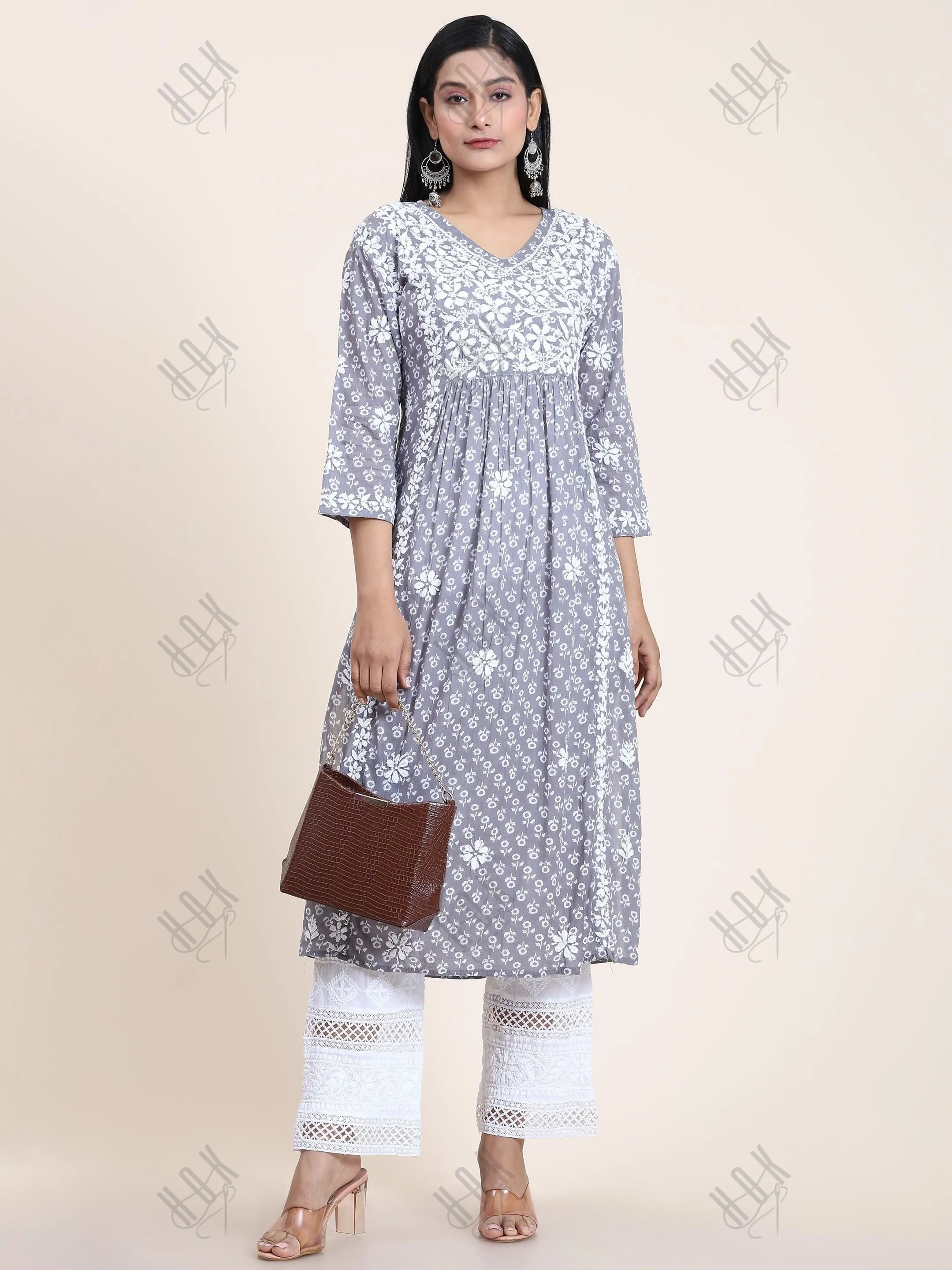 Aishwarya in Noor Mul Printed Hand Embroidery Chikankari Kurta- Grey