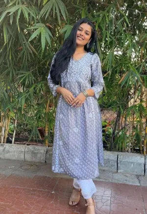 Aishwarya in Noor Mul Printed Hand Embroidery Chikankari Kurta- Grey