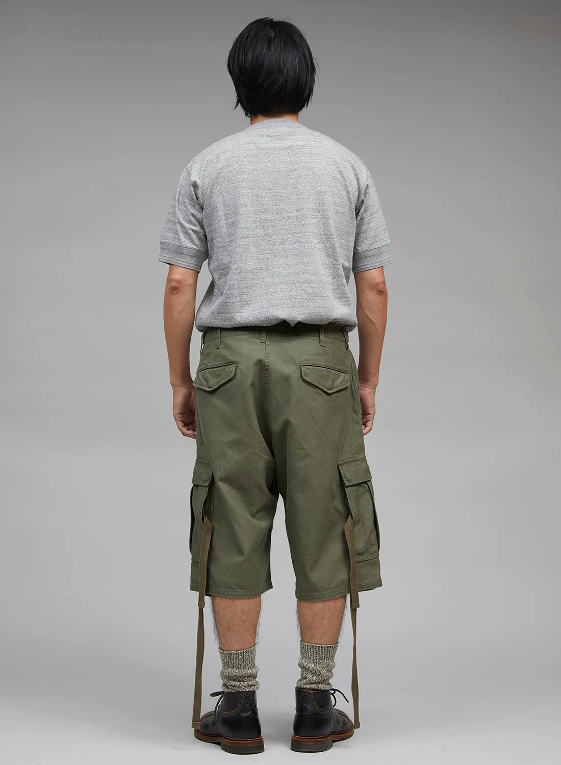 Army Cargo Shorts in Dark Green