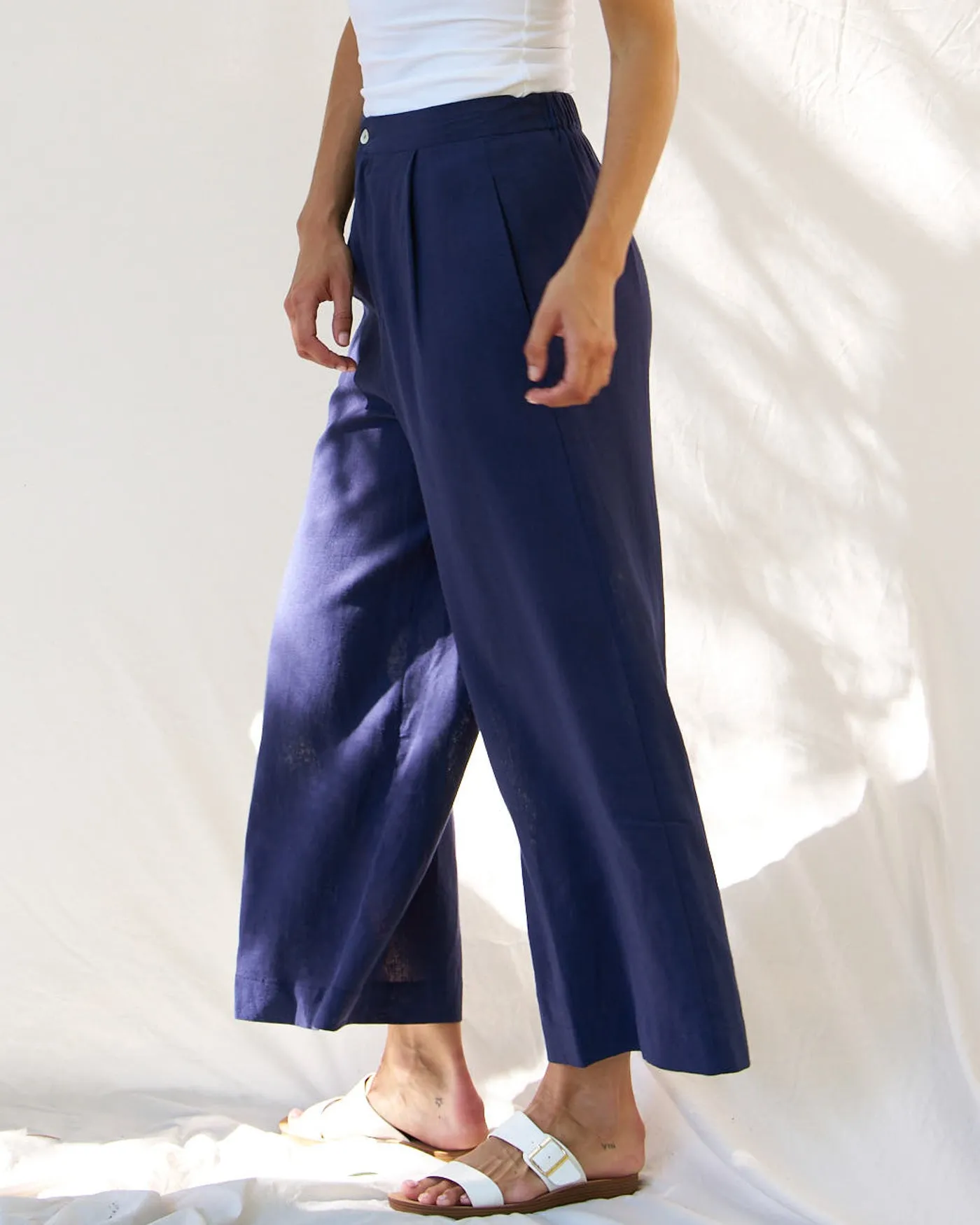 Betty Basics Aspen Palazzo Pant Navy