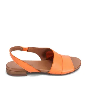 Bueno Women's Tansing in Apricot