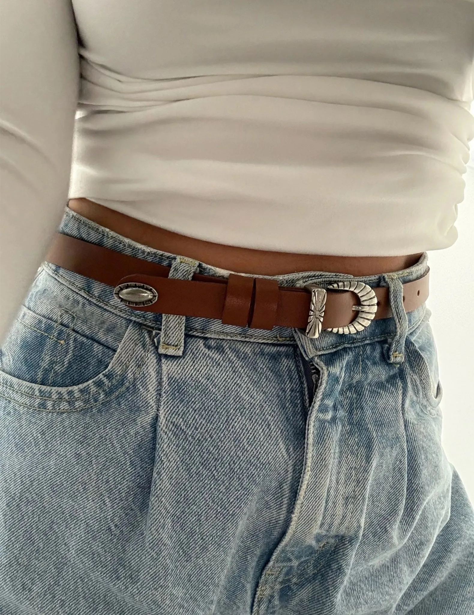 Cordelia Brown Leather Skinny Belt