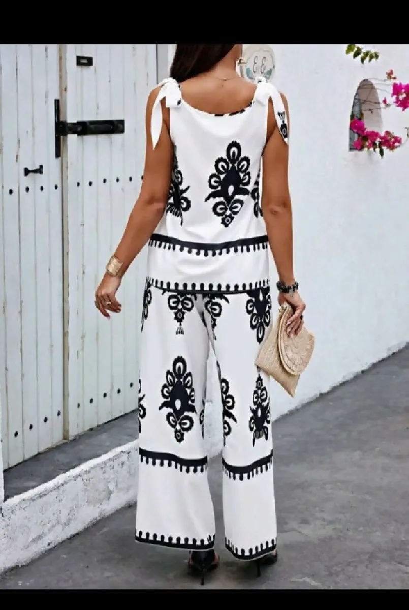 Fashion Beauty Style 7 Black & White 2 Pcs Set Boho Style Pants With Top