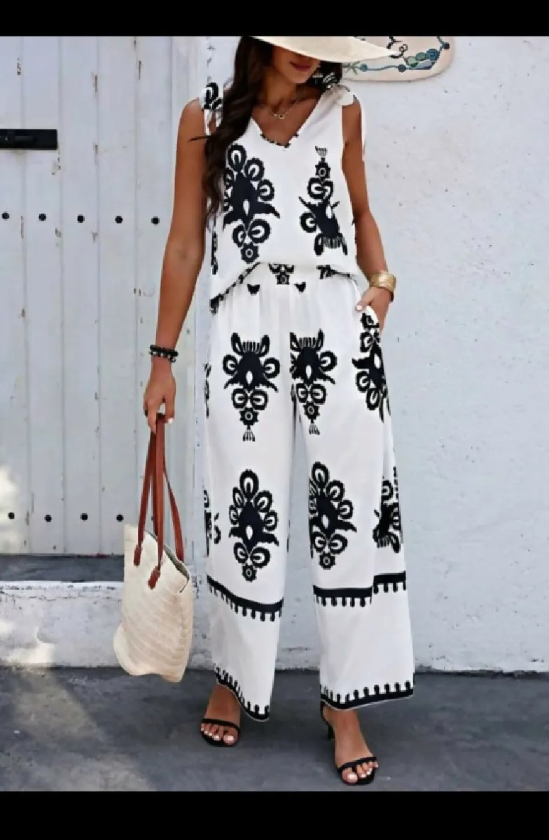 Fashion Beauty Style 7 Black & White 2 Pcs Set Boho Style Pants With Top