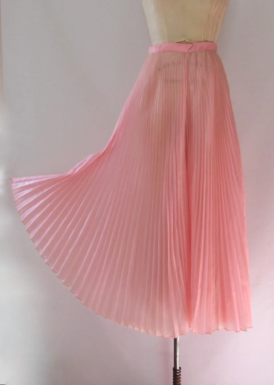 SHEER MAGIC 70s Pink Pleated Organza Palazzo Pants, Small