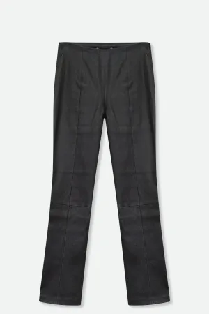 TRAVERNA FITTED PANT IN STRETCH LEATHER