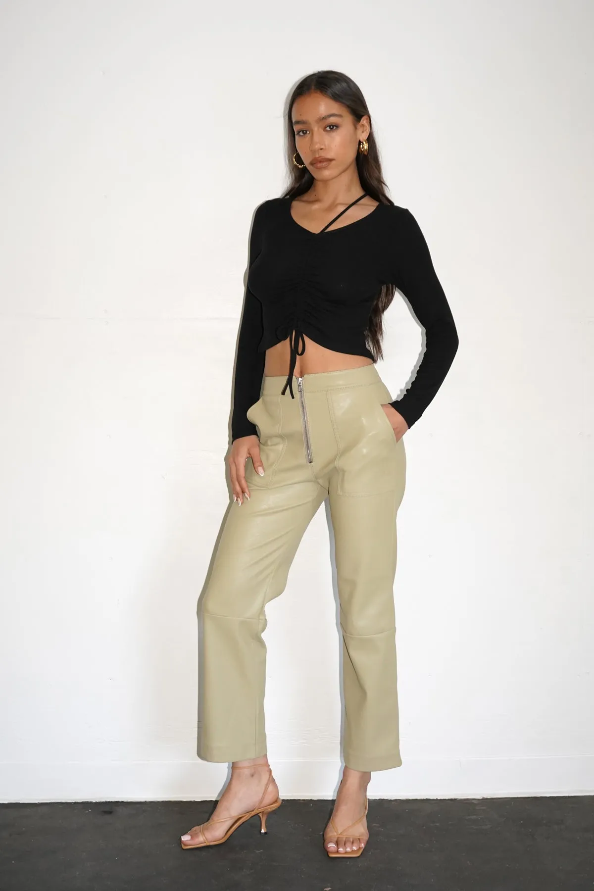 Vegan Leather Exposed Zip Pant - Olive