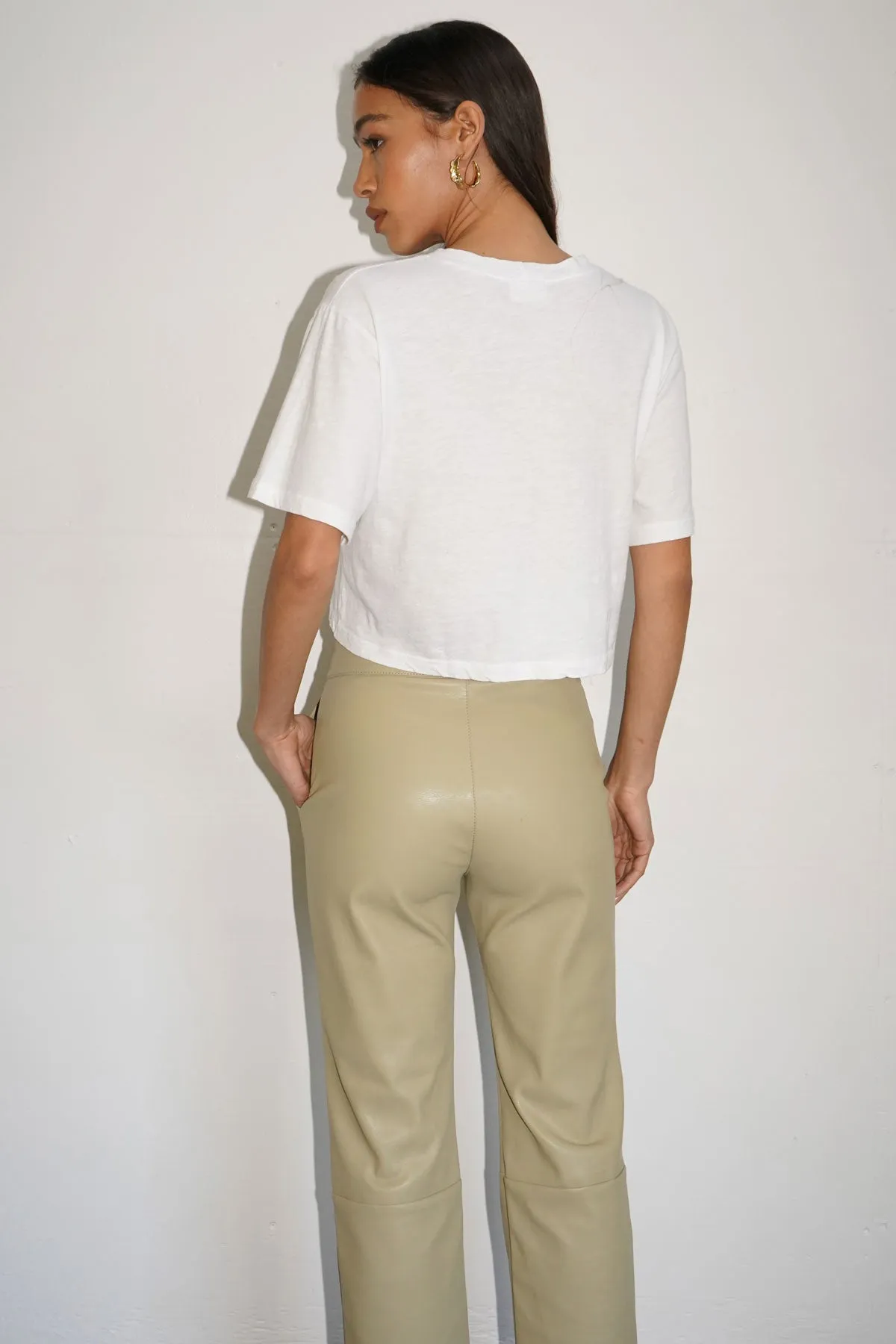 Vegan Leather Exposed Zip Pant - Olive