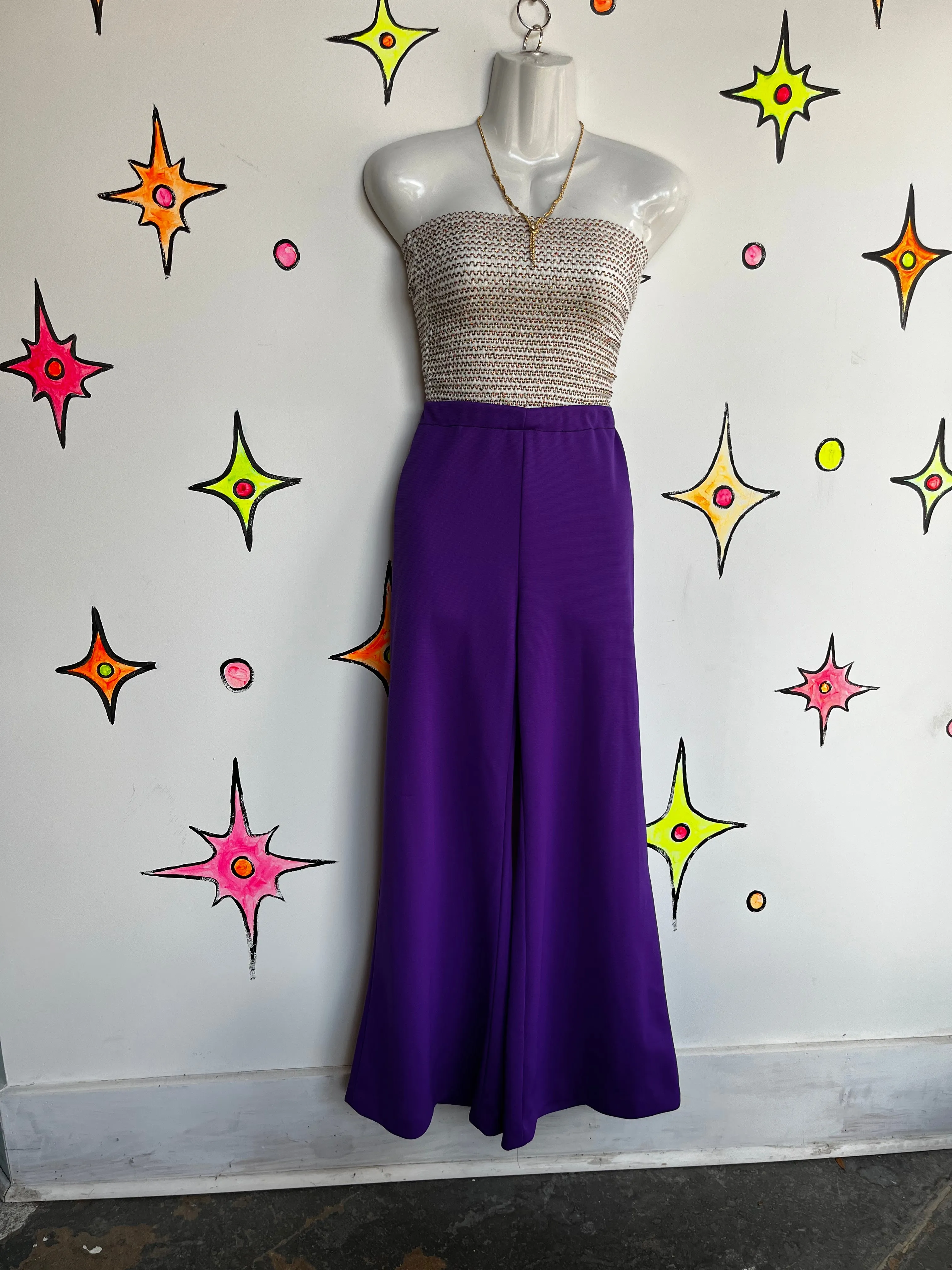 Vintage 1970s | Purple Groovy Disco Wide Leg Bellbottoms | S M L