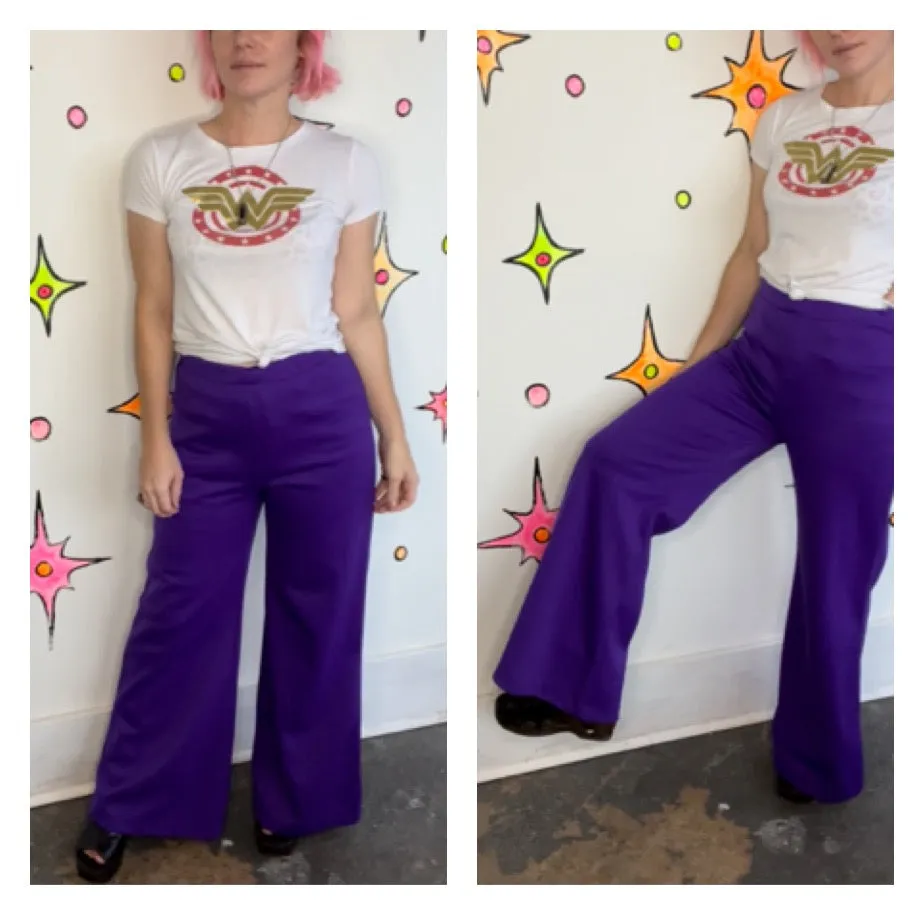 Vintage 1970s | Purple Groovy Disco Wide Leg Bellbottoms | S M L