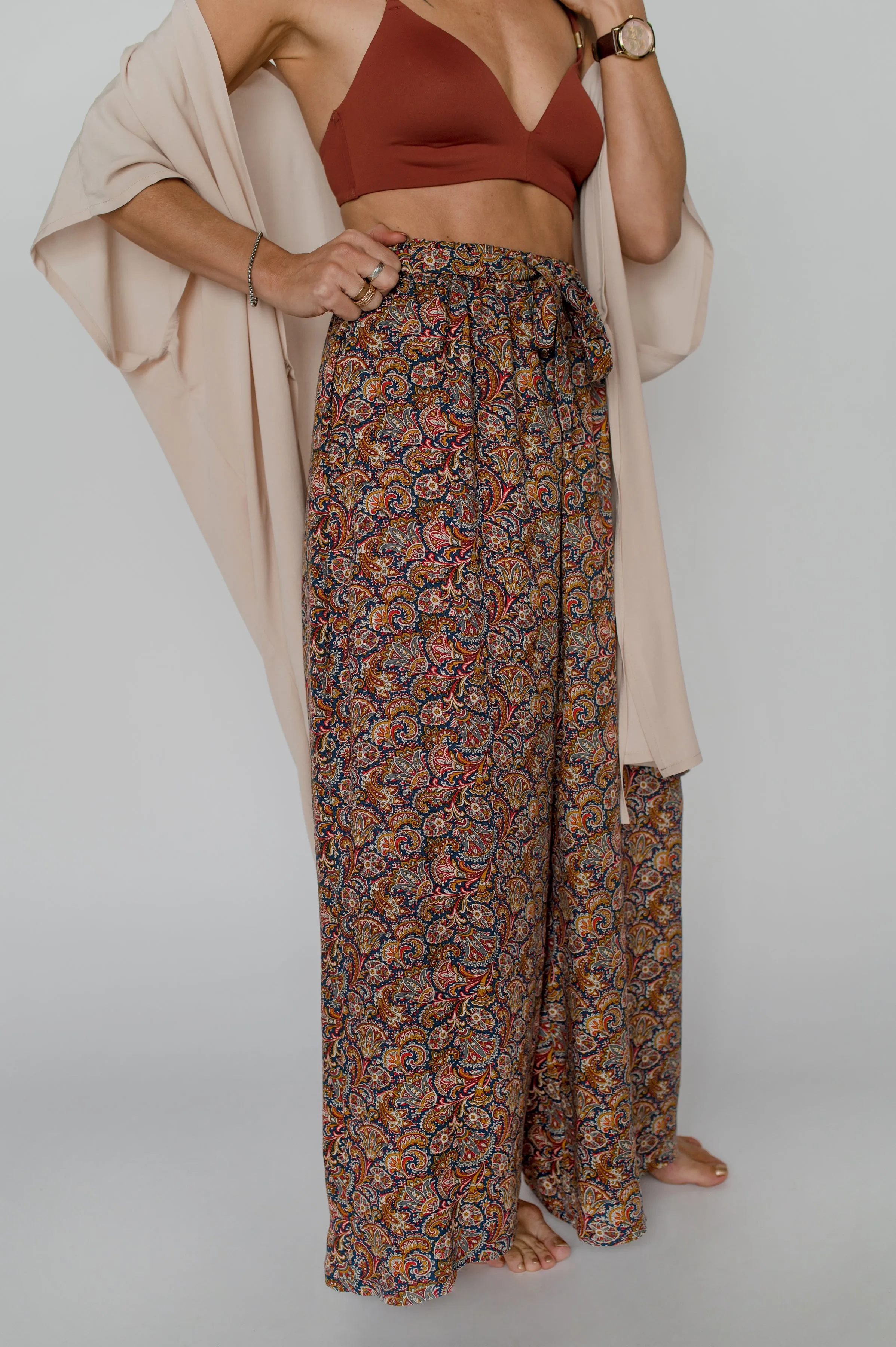 Wide leg trousers